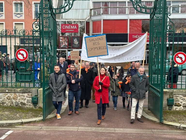 Première manifestation contre le réaménagement du centre-ville